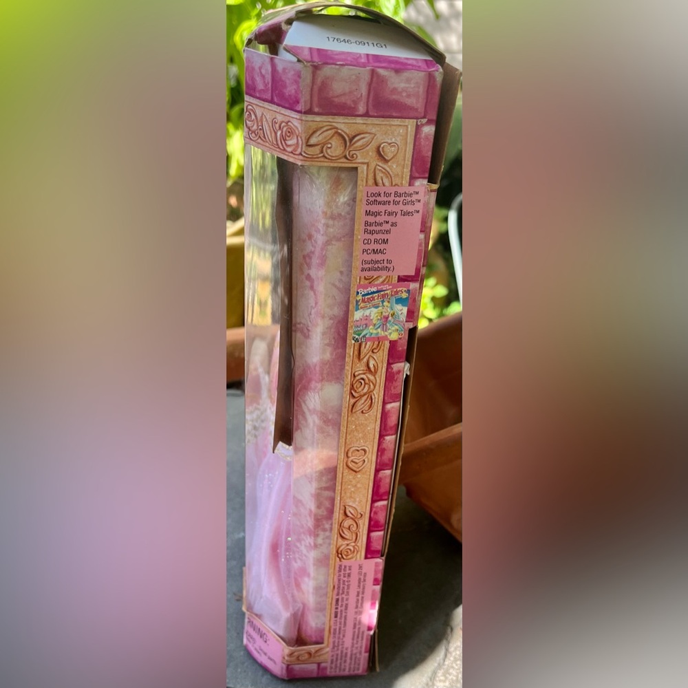1997 Rapunzel Barbie Never Removed from Box - Picture 3 of 7